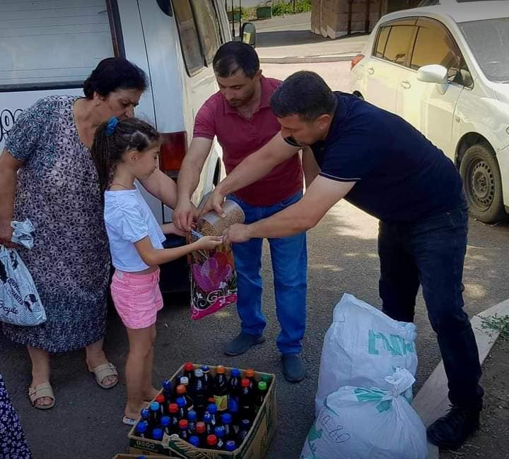 Гуманитарная помощь степанакертцам из д. Чартар